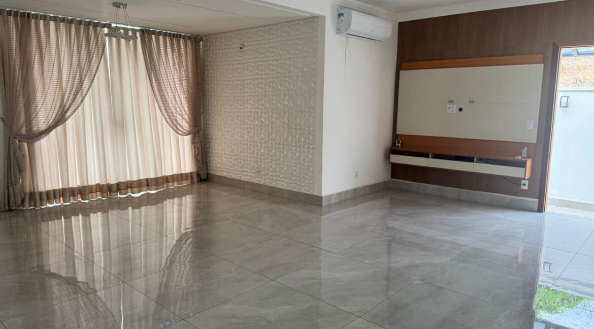 034304c4-bdda-4758-9033-7c697903de4c