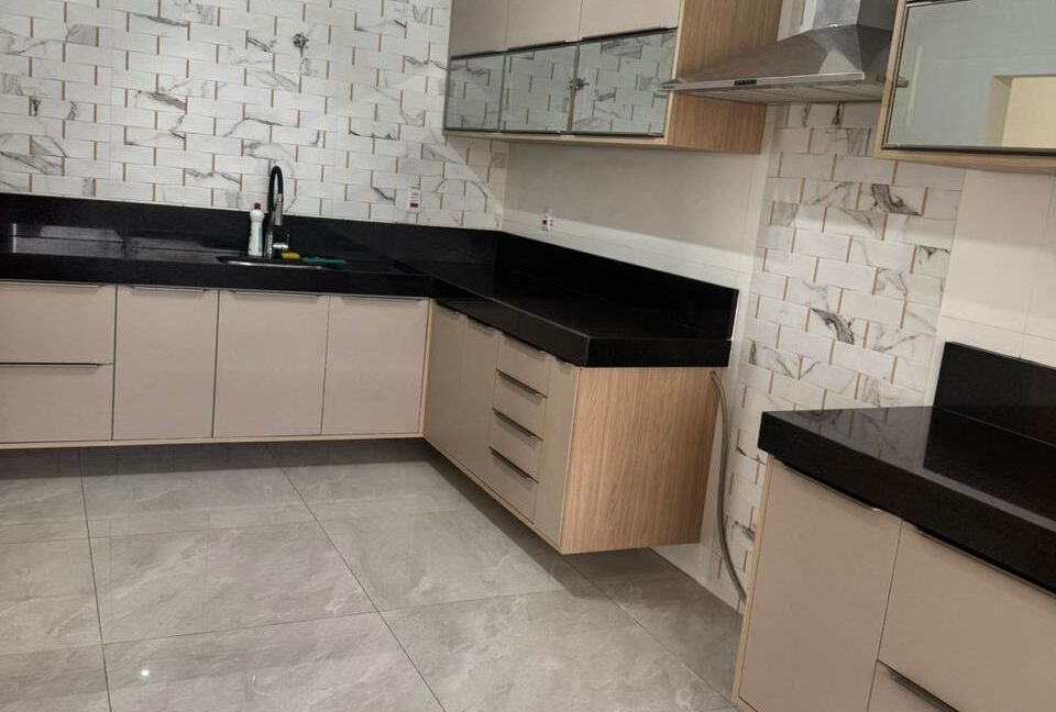 aea23e3d-818a-4223-8acf-6c6ab254f3eb