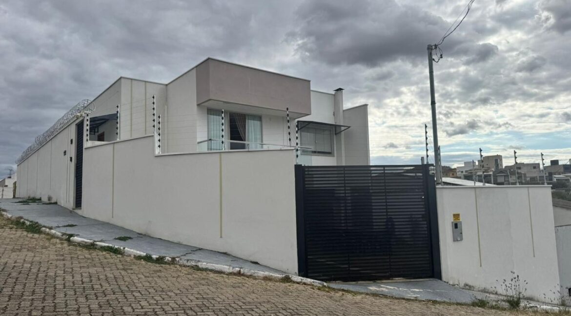 f5807369-e6b4-4a6f-b8a1-f4448f214f69